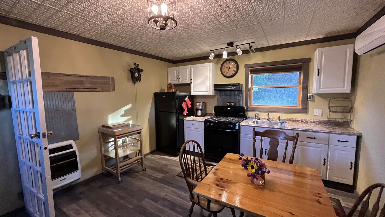 Photo of Kitchen in Livingston