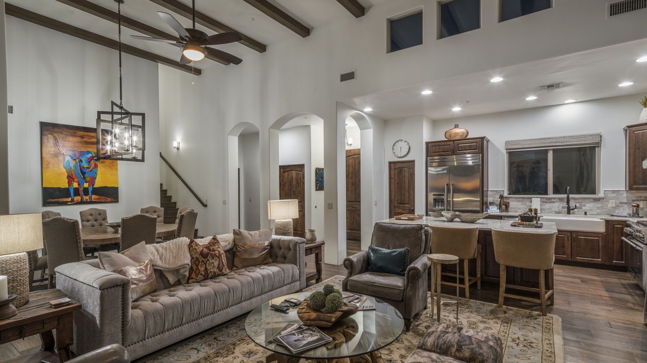 Photo of Livingroom in Pinnacle Peak