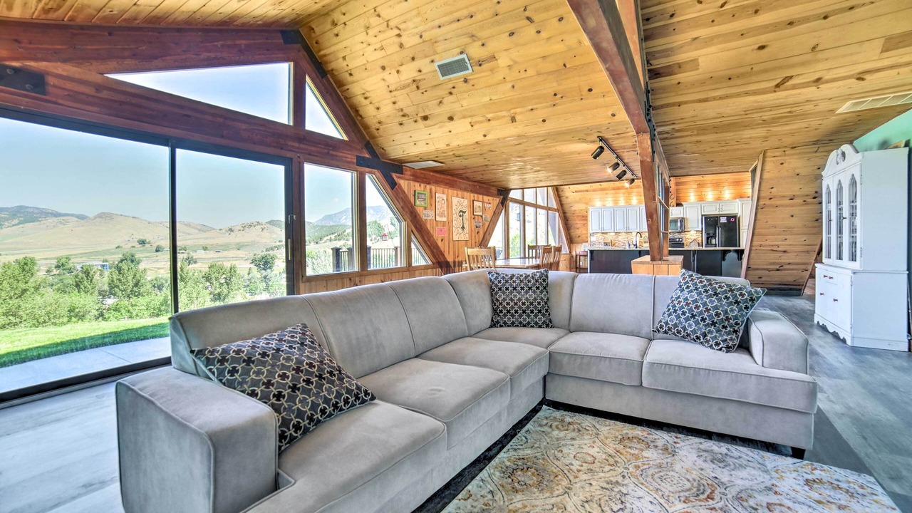 Photo of Livingroom in Lava Hot Springs