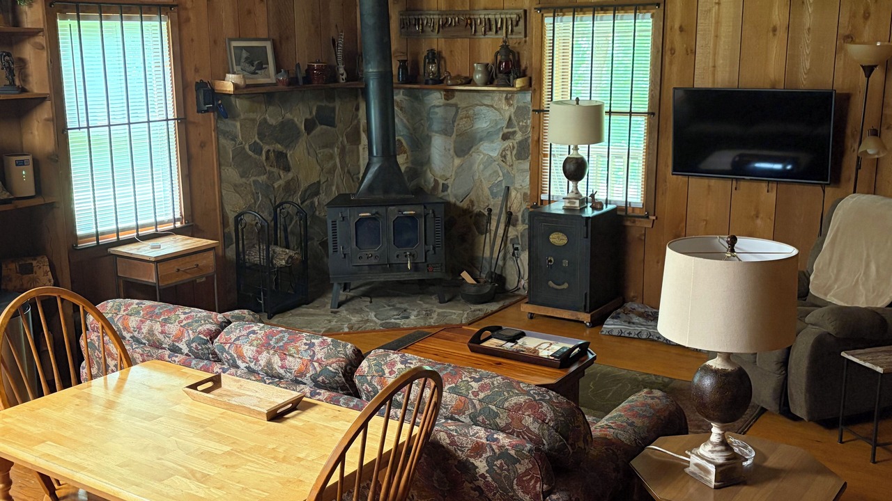 Photo of Livingroom in Quewhiffle