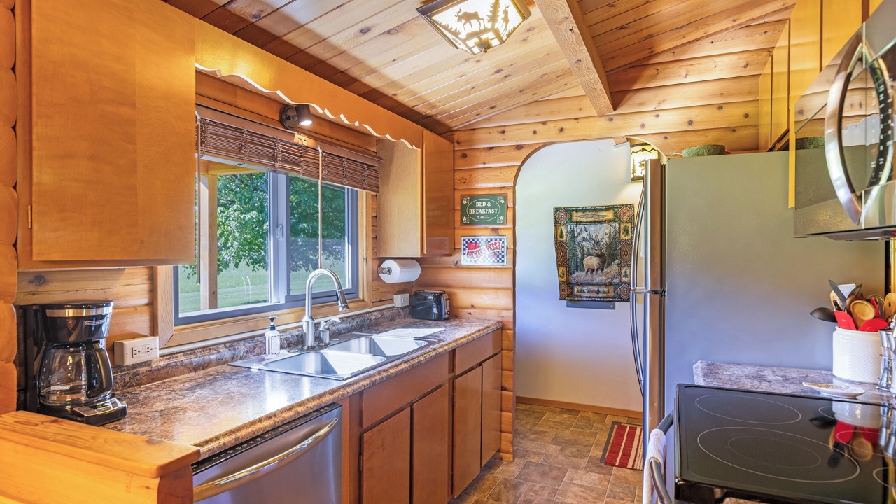 Photo of Kitchen in Clinton