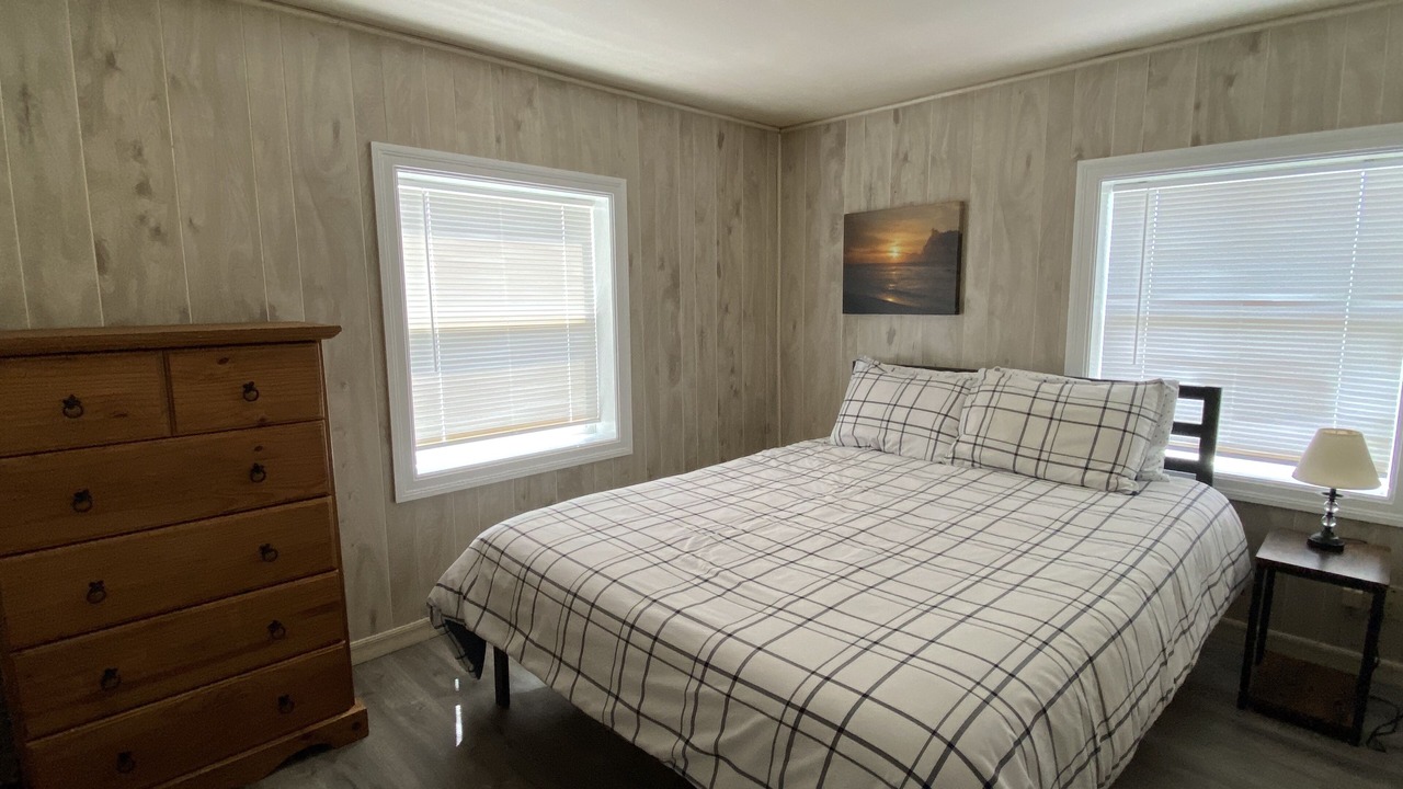 Photo of Bedroom in Edgar