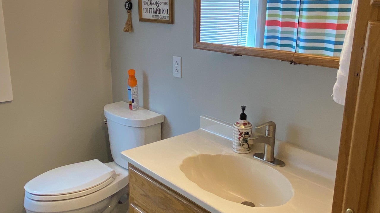 Photo of Bathroom in Edgar