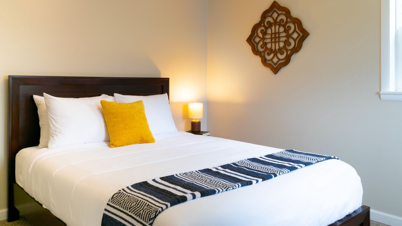 Photo of Bedroom in Plains