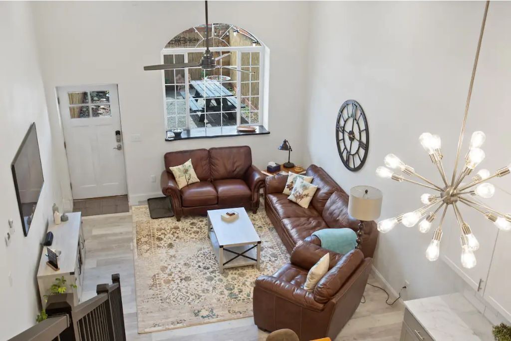 Photo of Livingroom in Joliet