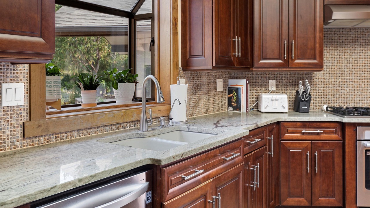 Photo of Kitchen in Farviews - Pattee Canyon
