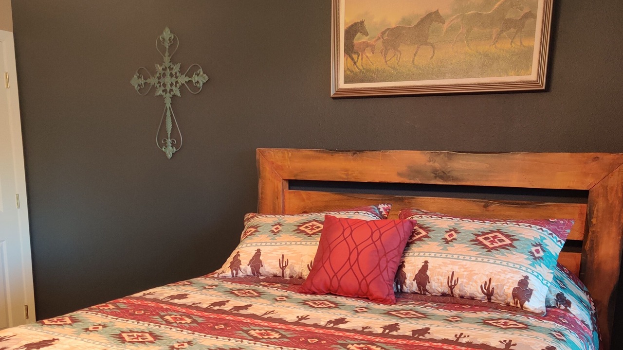 Photo of Bedroom in Glacier Country
