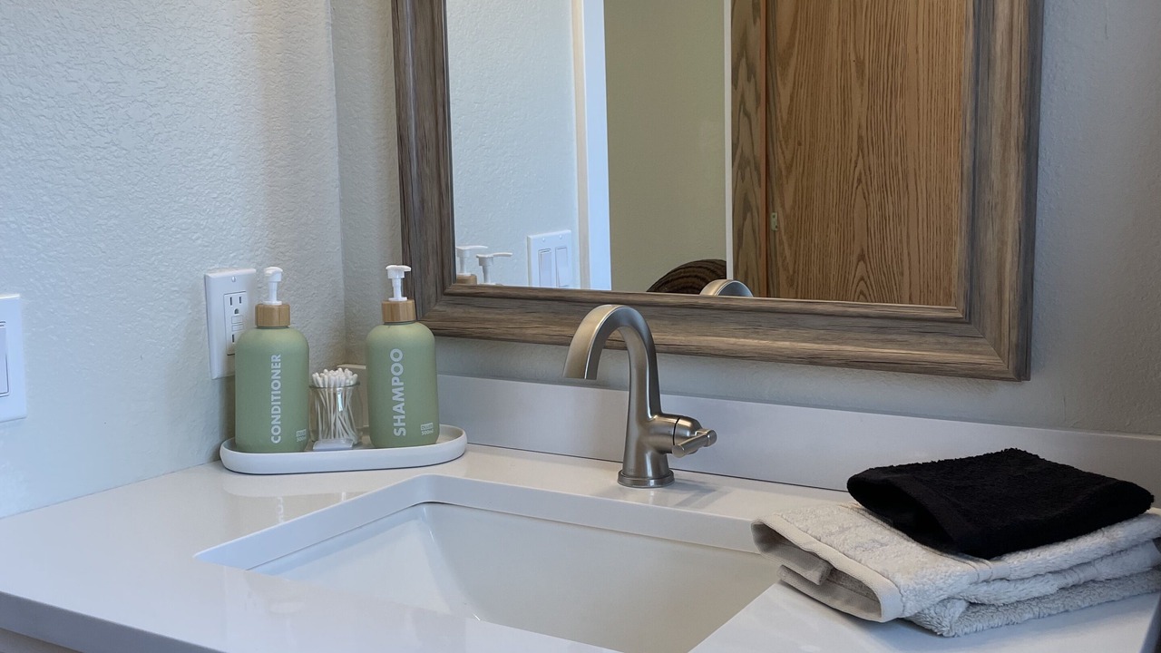 Photo of Bathroom in Lakeside