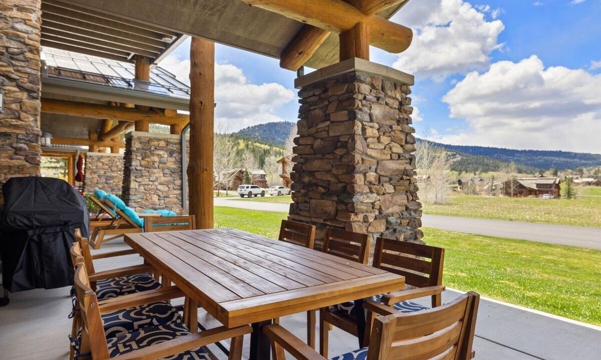Photo of Outdoor in Victor