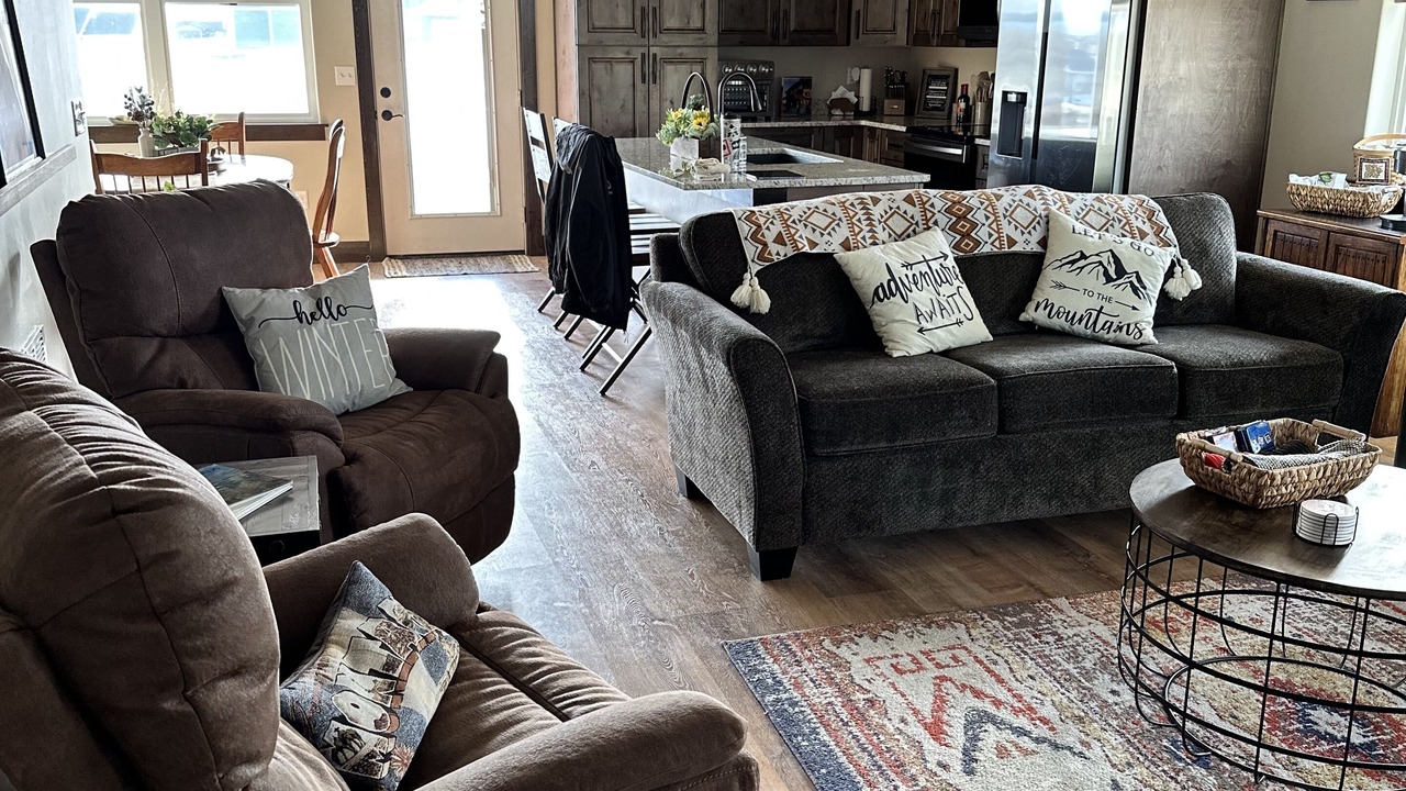 Photo of Livingroom in Three Forks