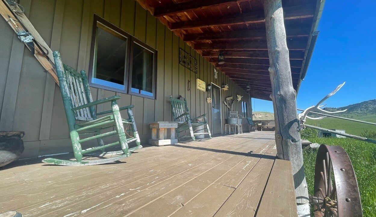 Photo of Patio Balcony in Livingston