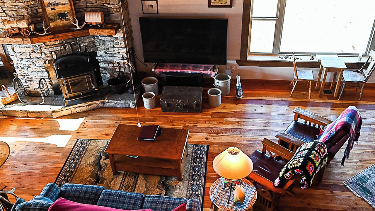 Photo of Livingroom in Livingston