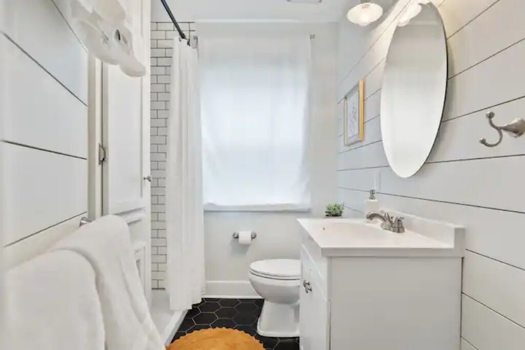 Photo of Bathroom in Billings