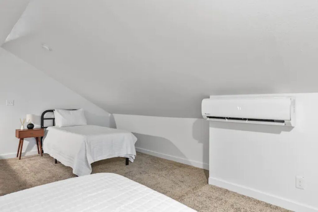 Photo of Bedroom in Billings