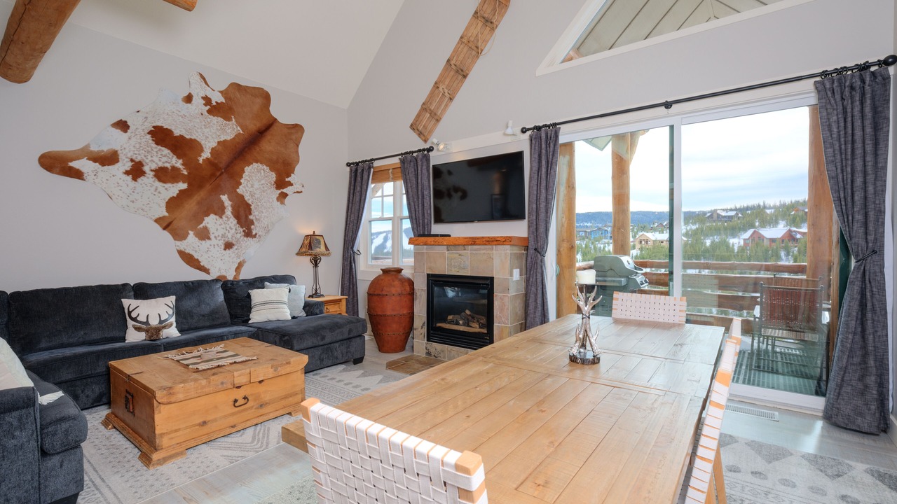 Photo of Bedroom in Saddle Ridge