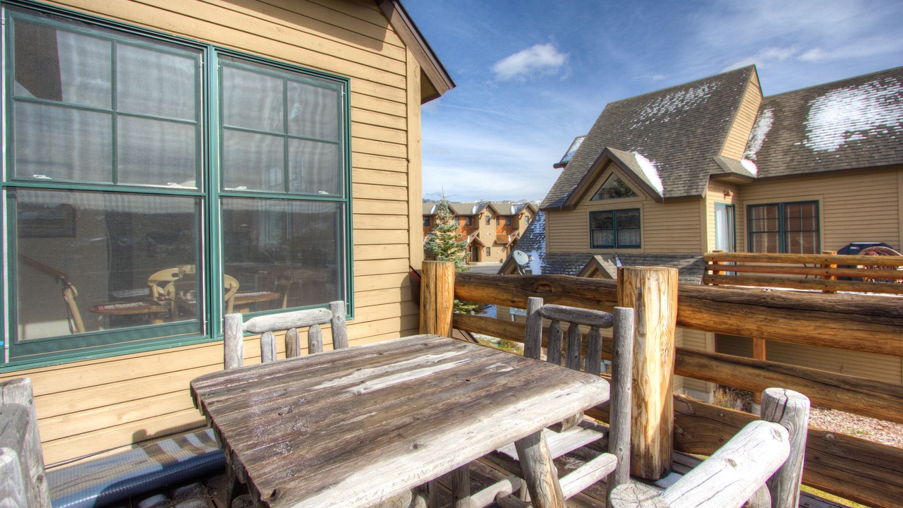 Photo of Outdoor in Saddle Ridge