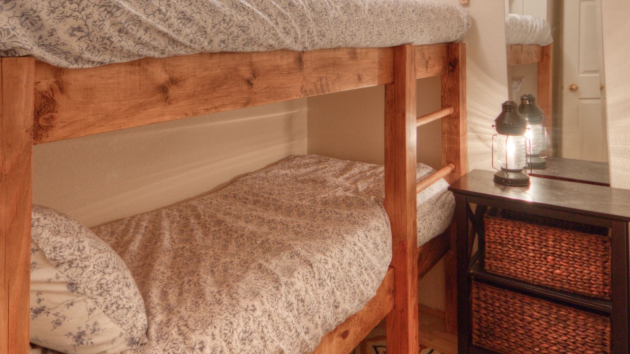 Photo of Bedroom in Saddle Ridge
