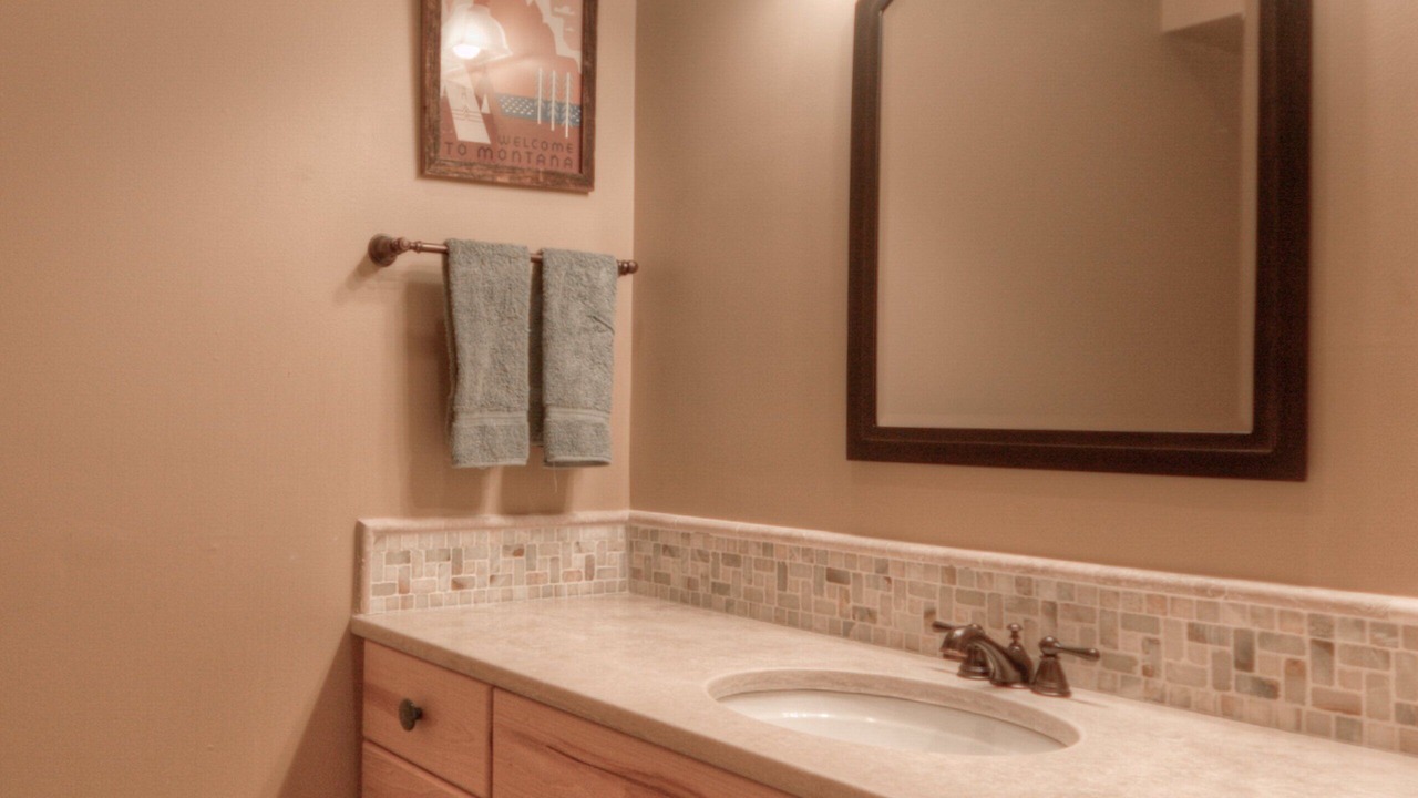 Photo of Bathroom in Saddle Ridge