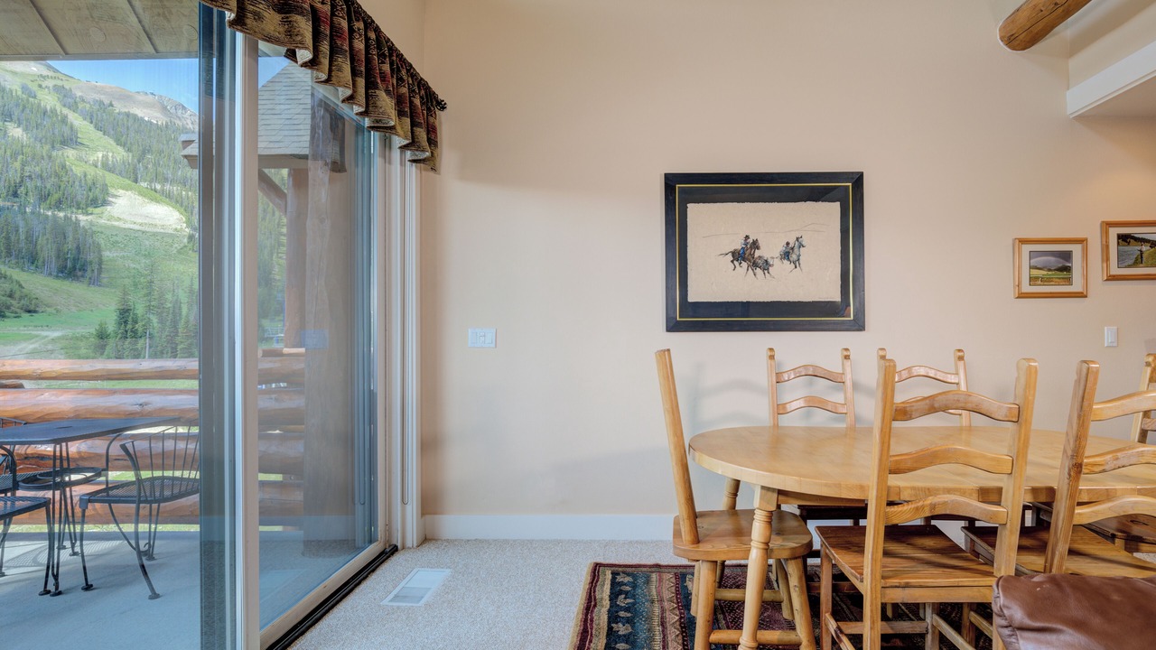 Photo of Bedroom in Saddle Ridge