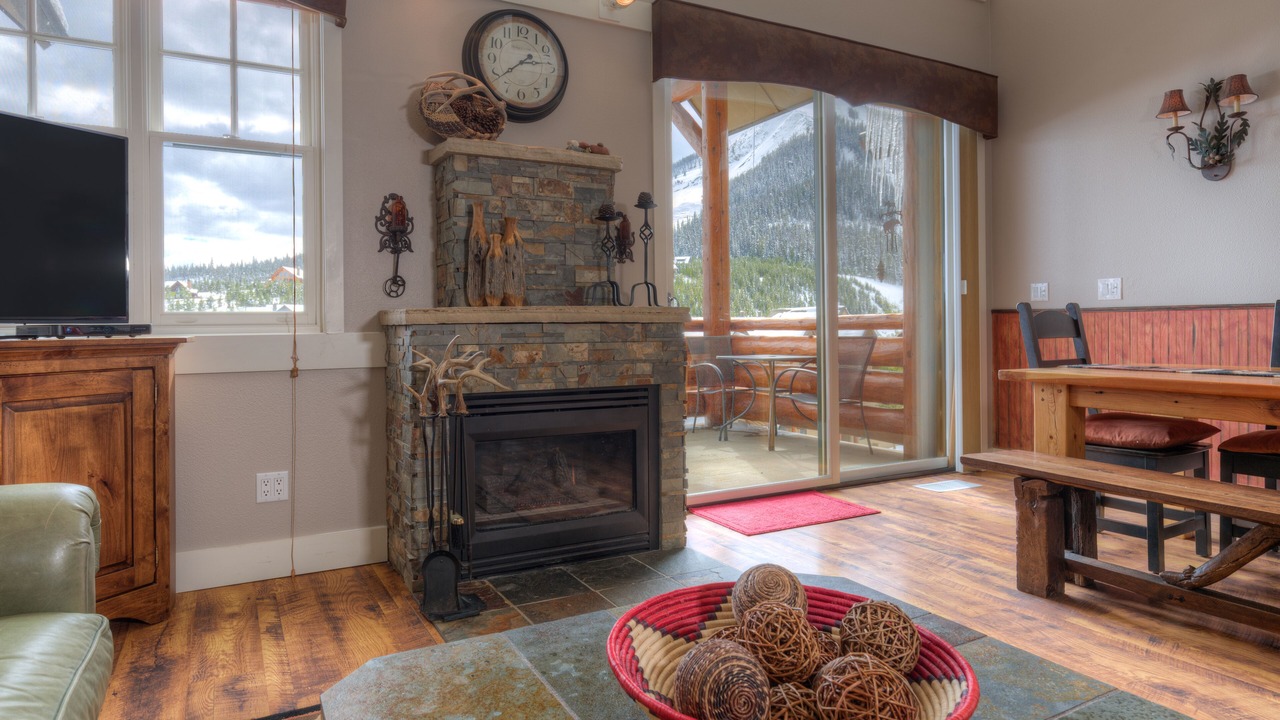 Photo of Livingroom in Saddle Ridge