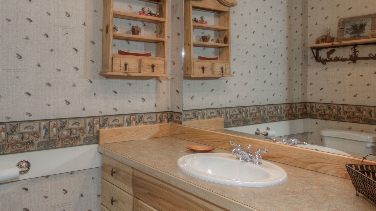 Photo of Bathroom in Saddle Ridge