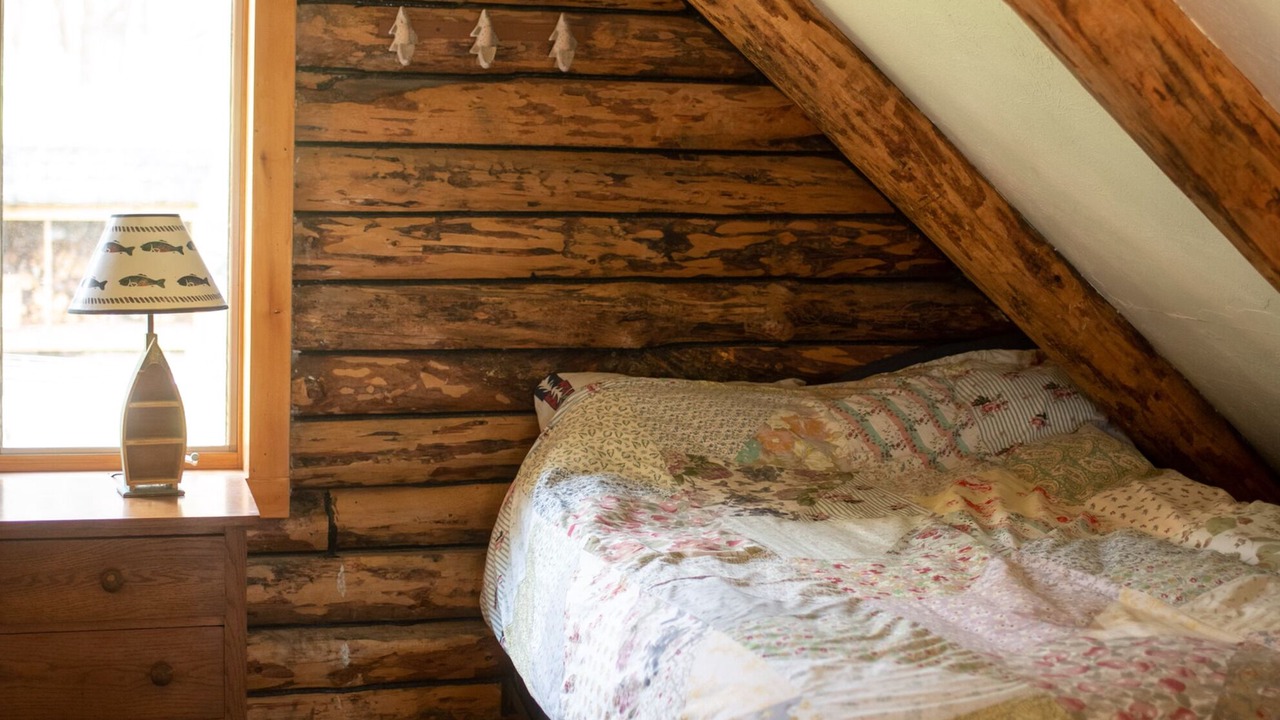 Photo of Bedroom in Big Arm