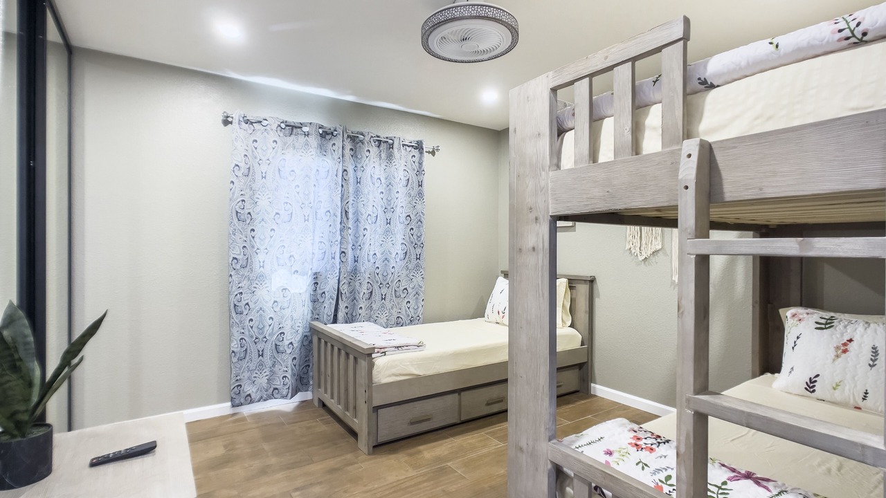 Photo of Bedroom in Cox Heights