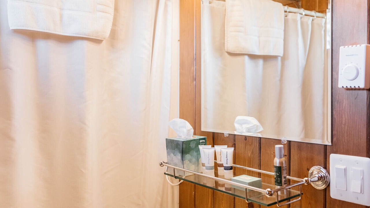 Photo of Bathroom in Bozeman