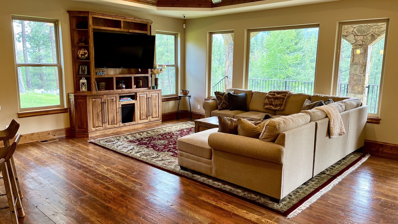 Photo of Livingroom in Hamilton