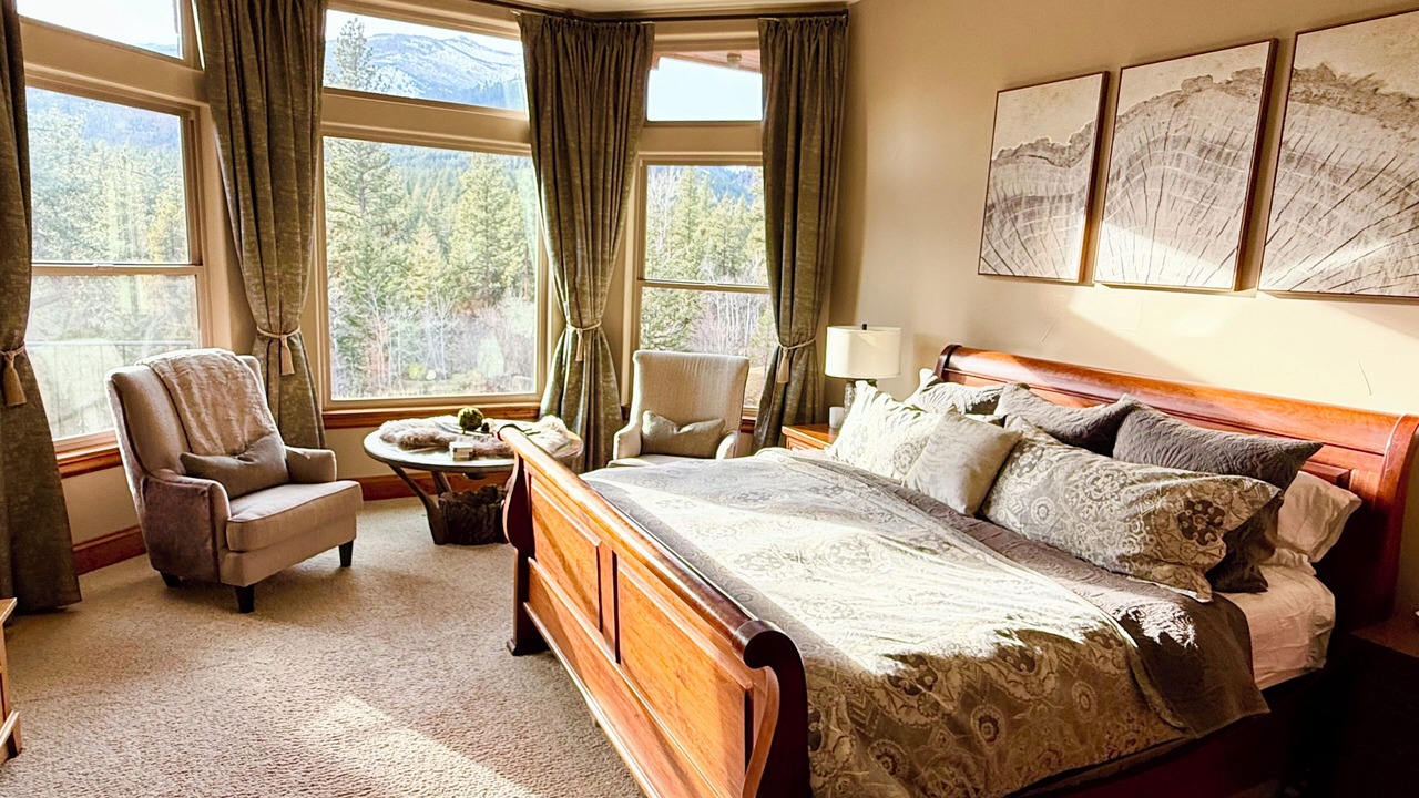 Photo of Bedroom in Hamilton