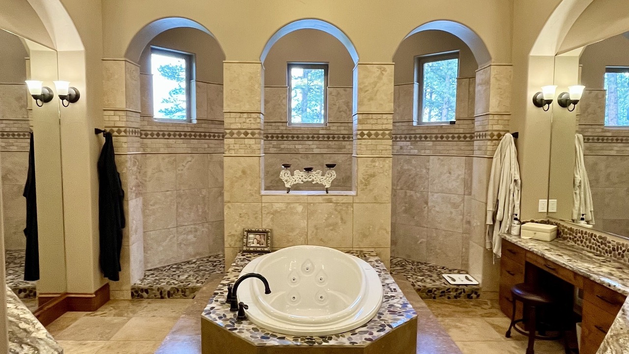 Photo of Bathroom in Hamilton