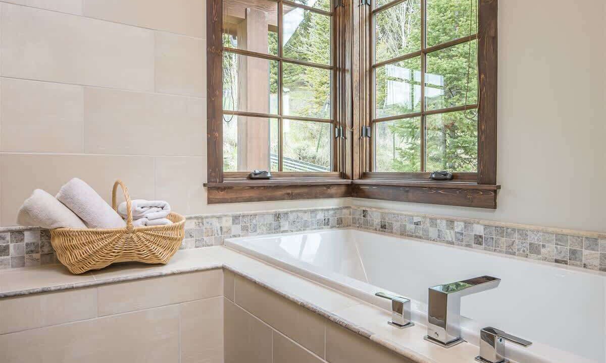 Photo of Bathroom in Big Sky