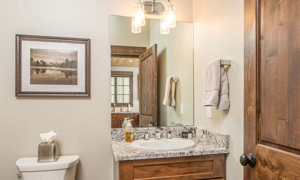 Photo of Bathroom in Big Sky