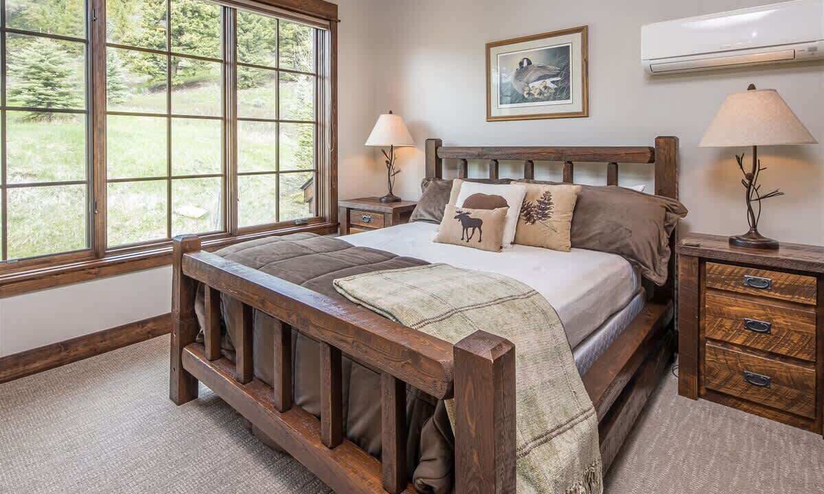Photo of Bedroom in Big Sky