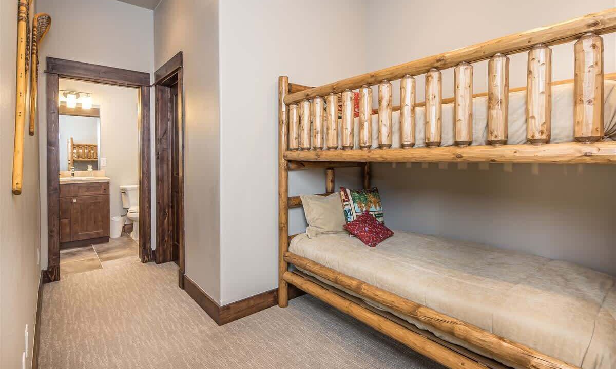 Photo of Bedroom in Big Sky