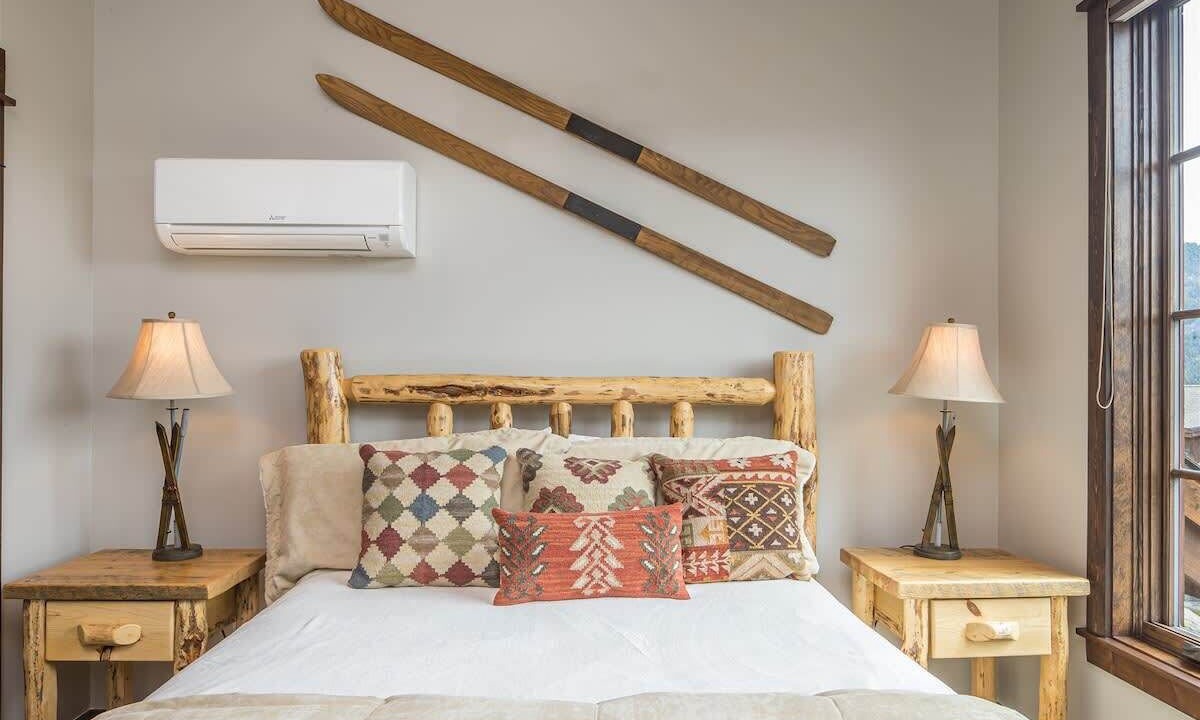 Photo of Bedroom in Big Sky