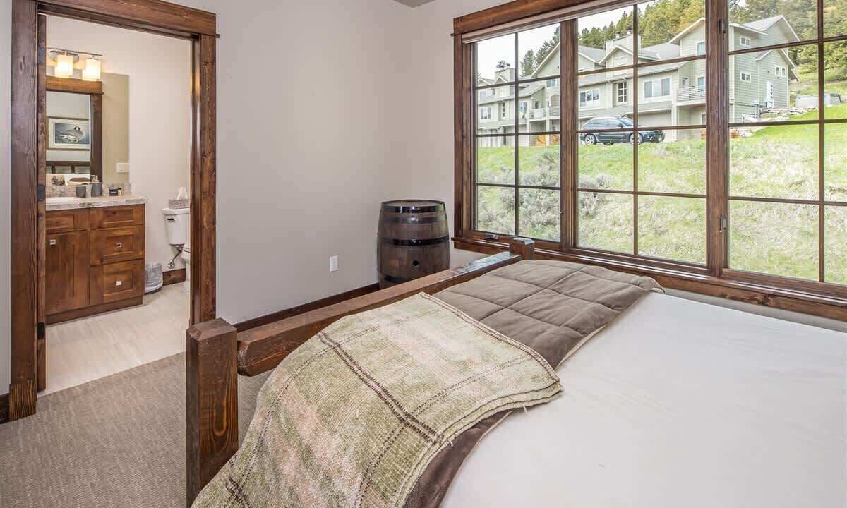 Photo of Bedroom in Big Sky