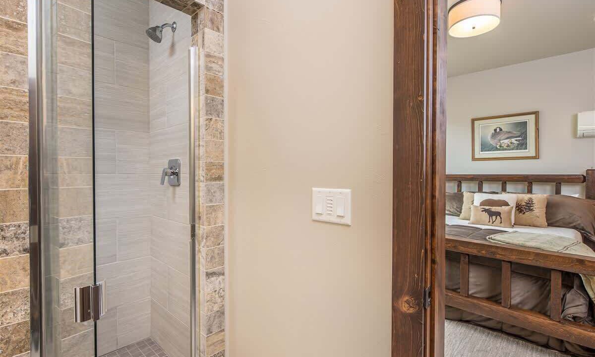 Photo of Bathroom in Big Sky