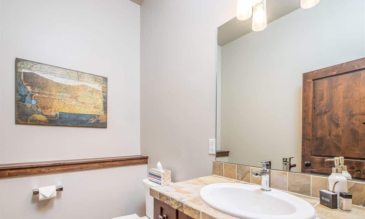 Photo of Bathroom in Big Sky