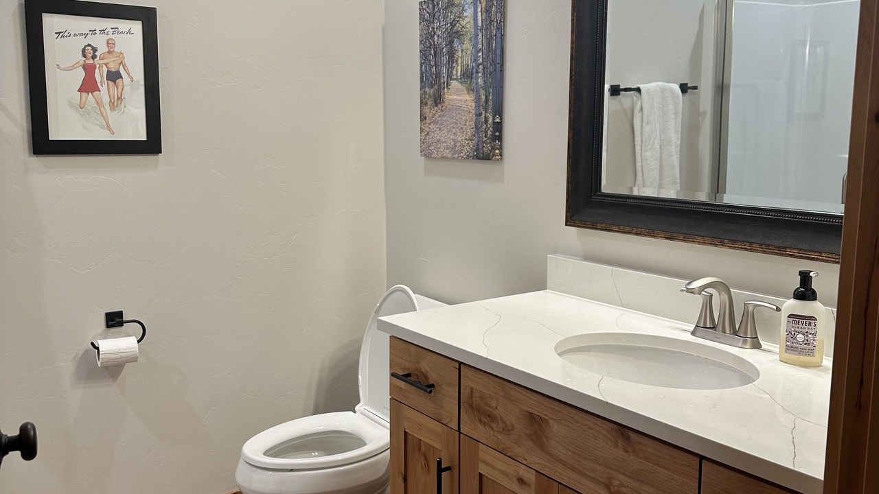 Photo of Bathroom in Kings Point