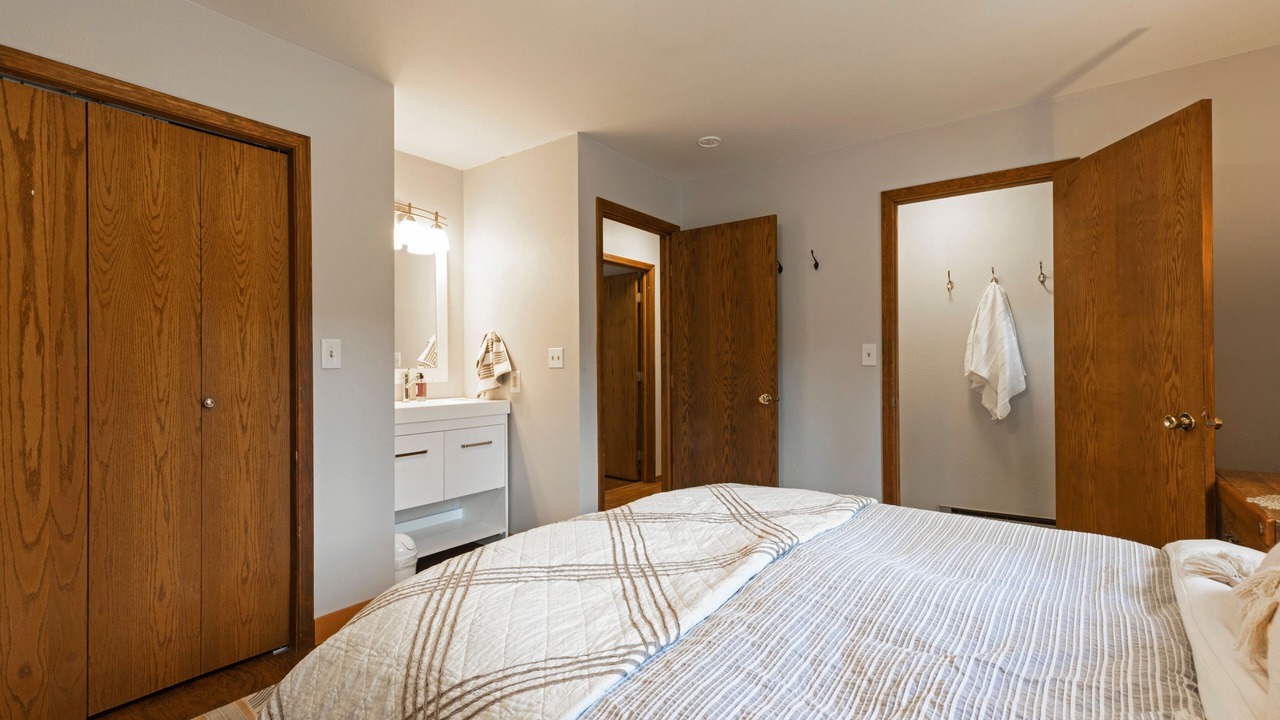 Photo of Bedroom in Polson