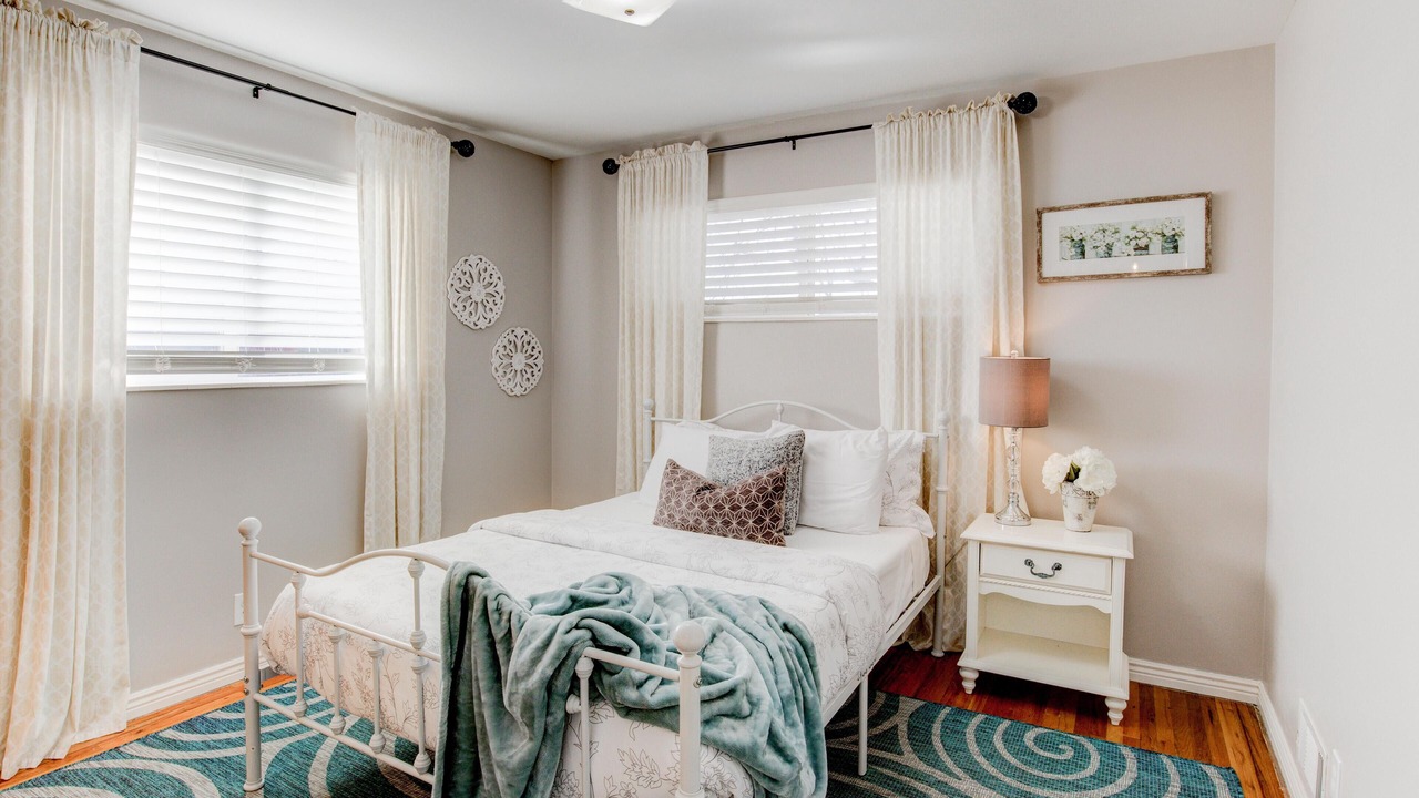 Photo of Bedroom in Holladay