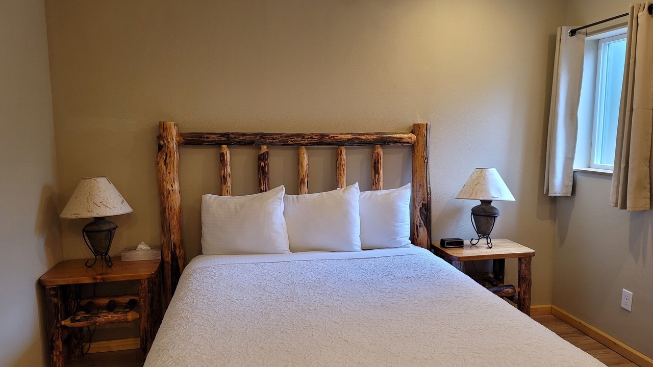 Photo of Bedroom in Thompson Falls