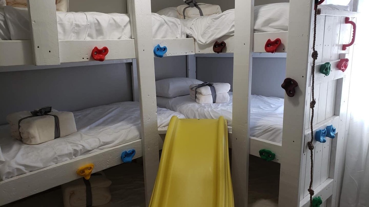 Photo of Bedroom in Eagle Mountain