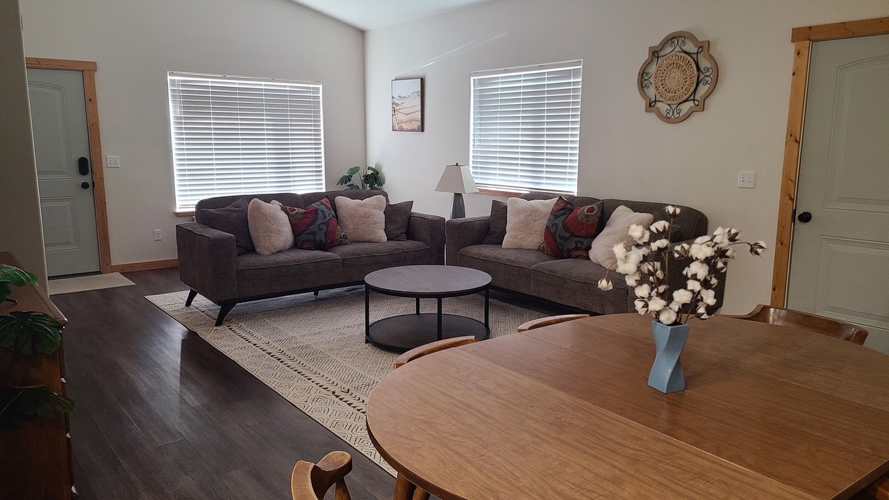 Photo of Livingroom in Dillon