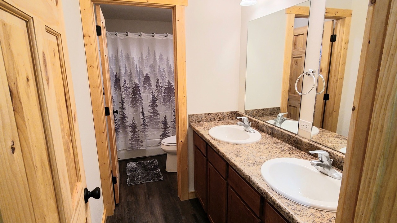 Photo of Bathroom in Dillon