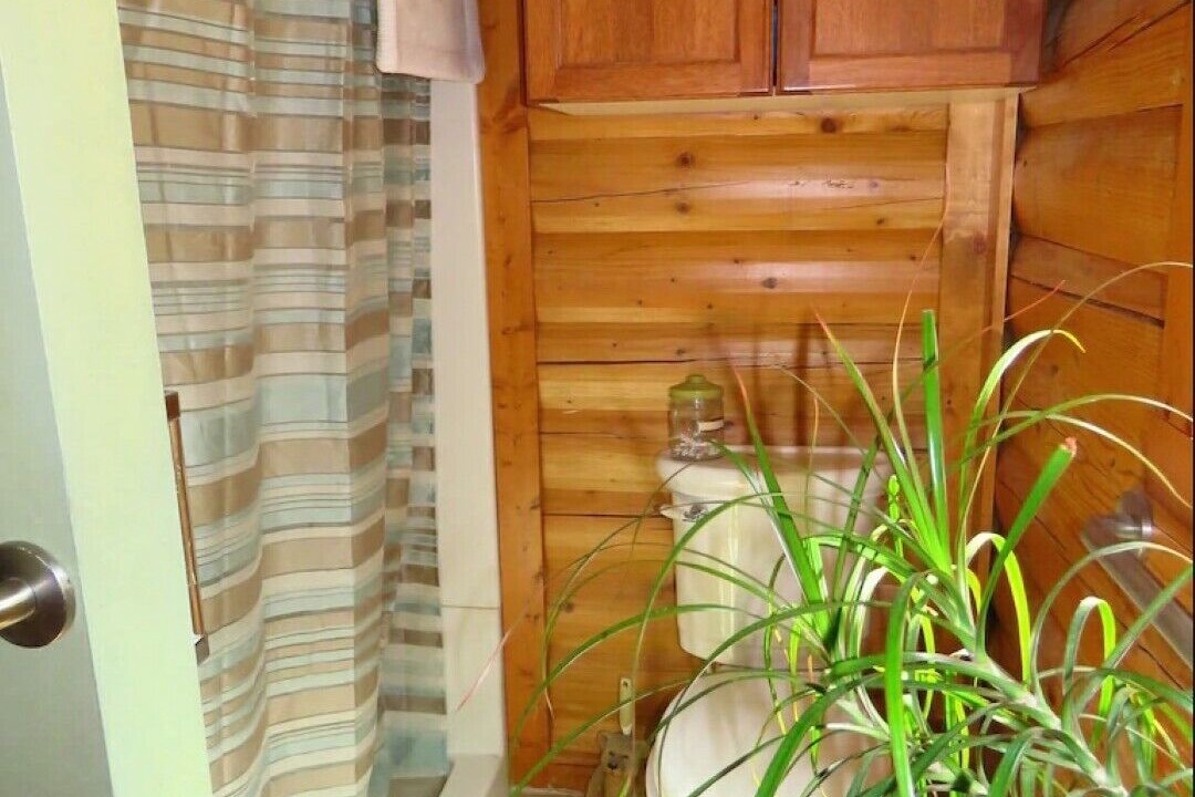 Photo of Bathroom in Lakeside
