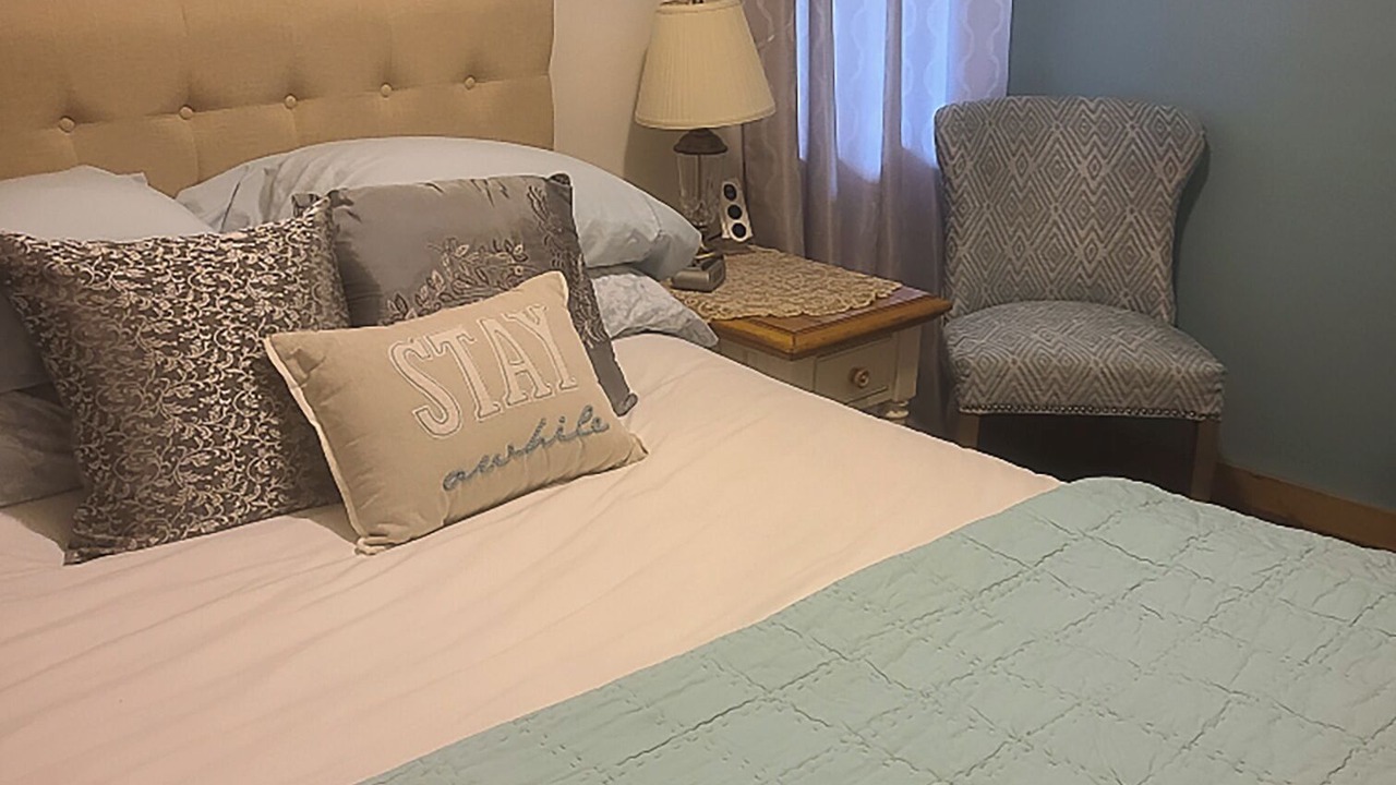 Photo of Bedroom in Lakeside