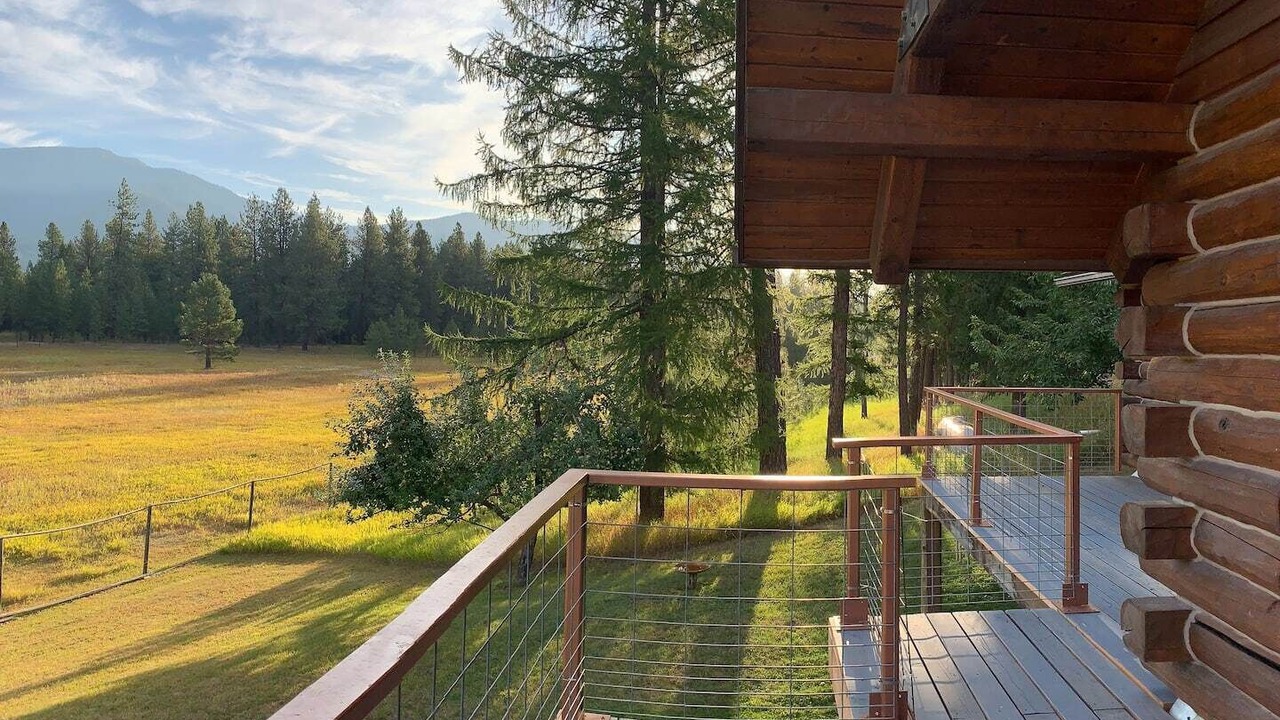 Photo of Patio Balcony in Thompson Falls