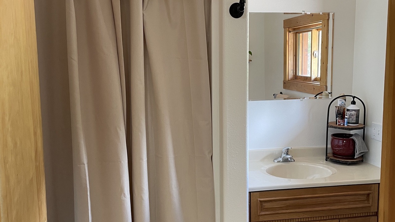 Photo of Bathroom in Polaris